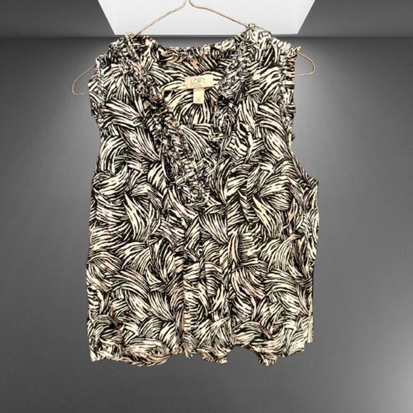 LOFT Tops - 🎉HP!🎉LOFT Sleeveless Black & Cream Leaf Ruffle V-Neck Top (MP)